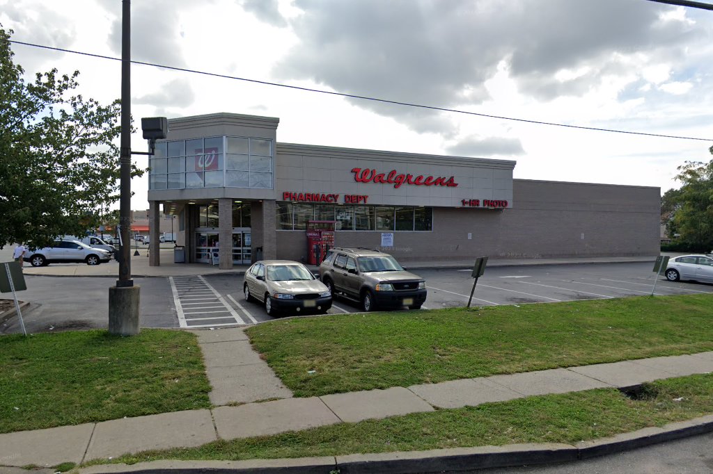 Walgreens Pharmacy