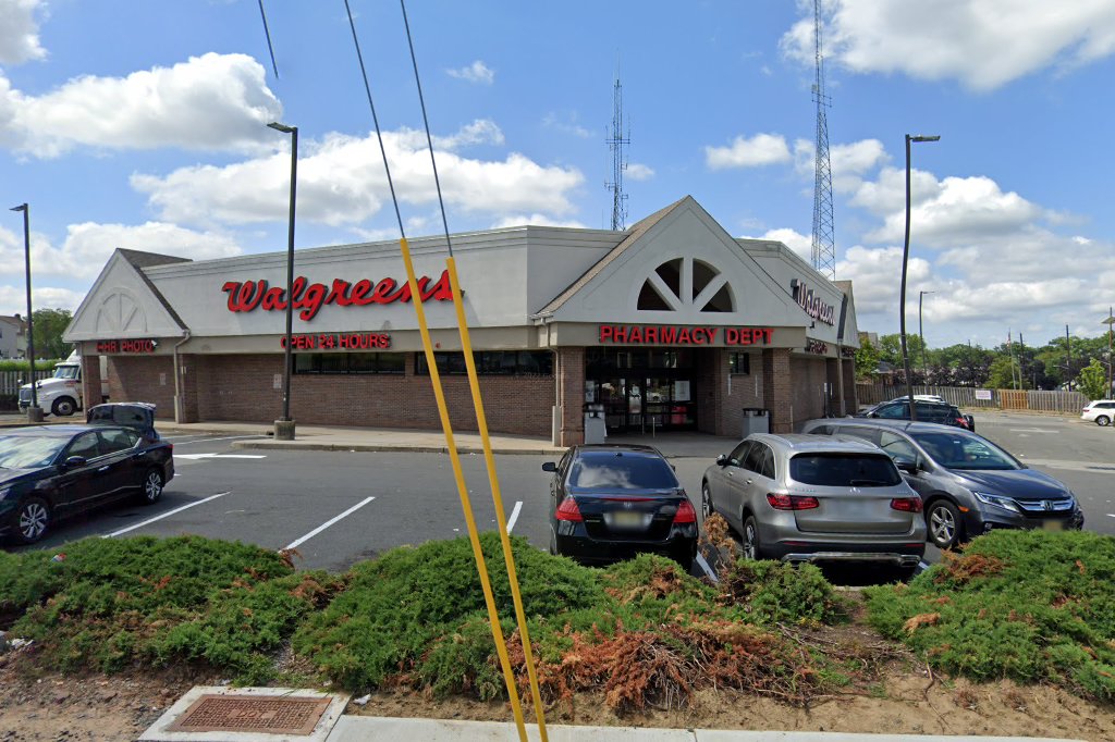 Walgreens Pharmacy