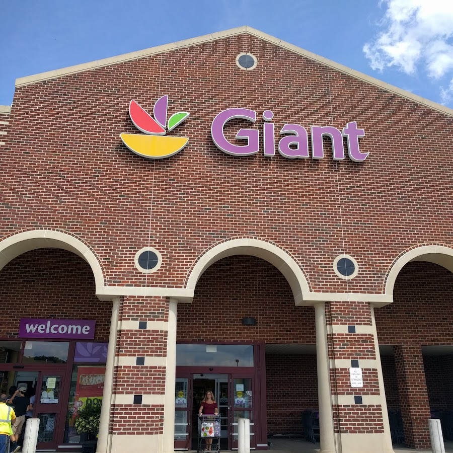 Giant Pharmacy