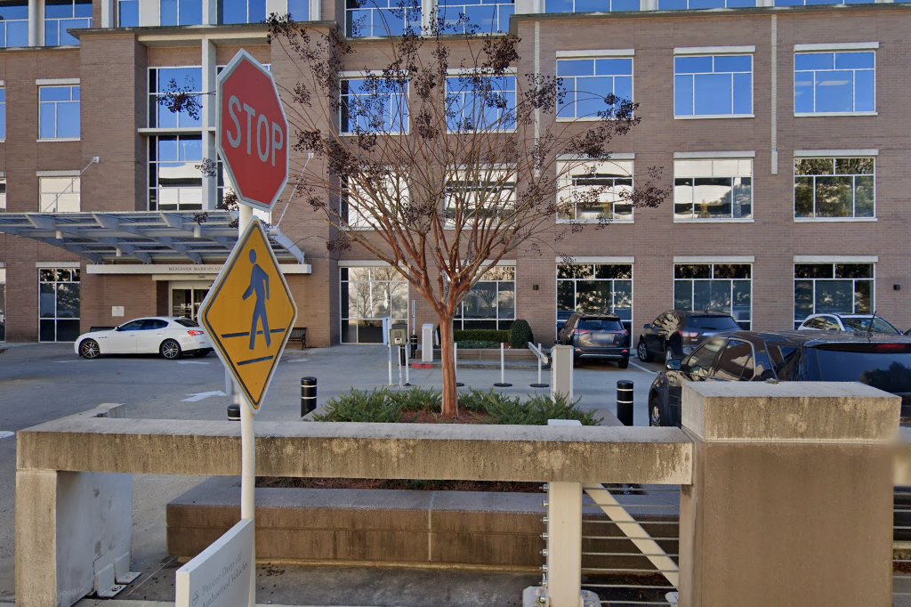 Northside Hospital Outpatient Center At Meridian Mark Plaza Pharmacy