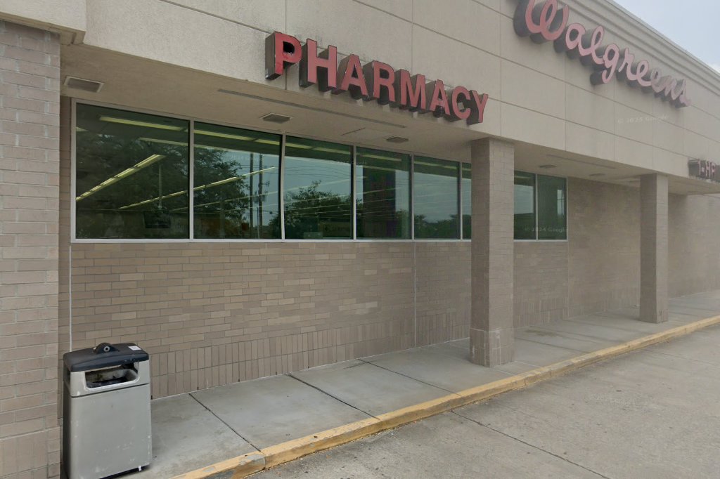 Walgreens Pharmacy