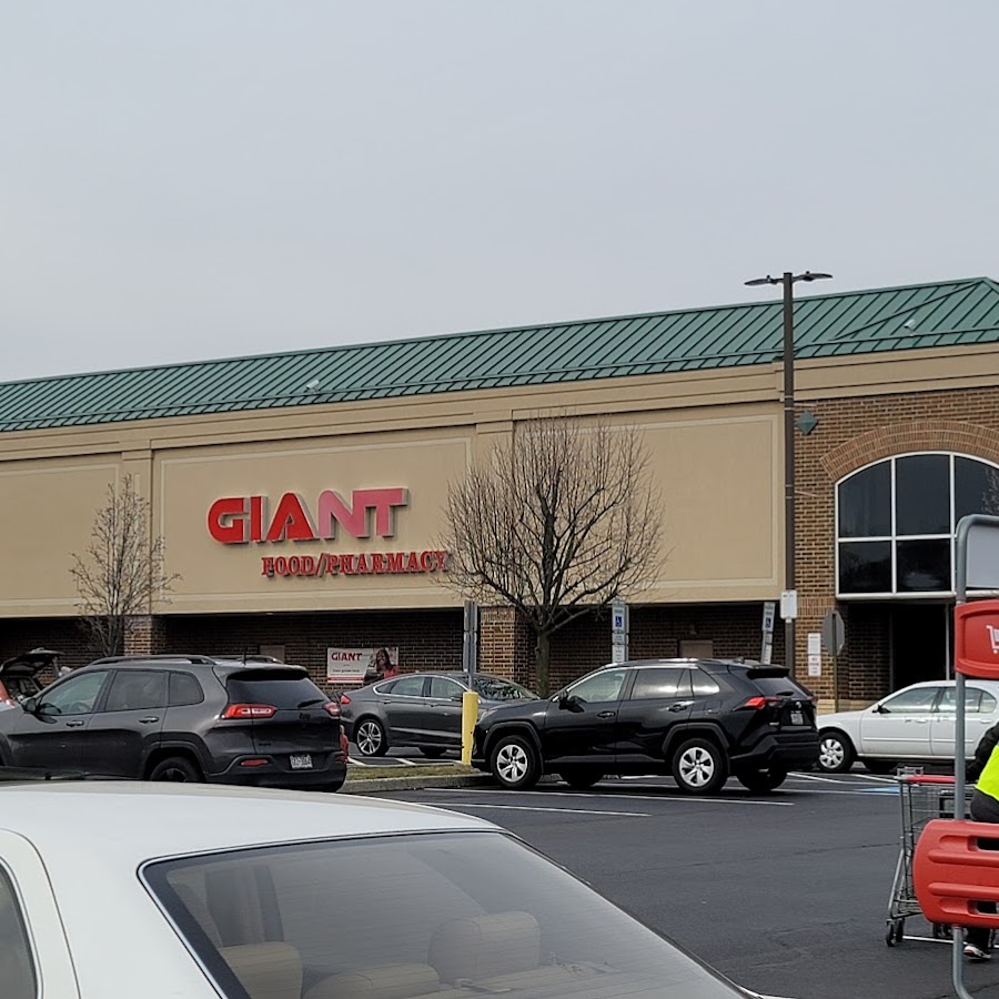 Giant Pharmacy