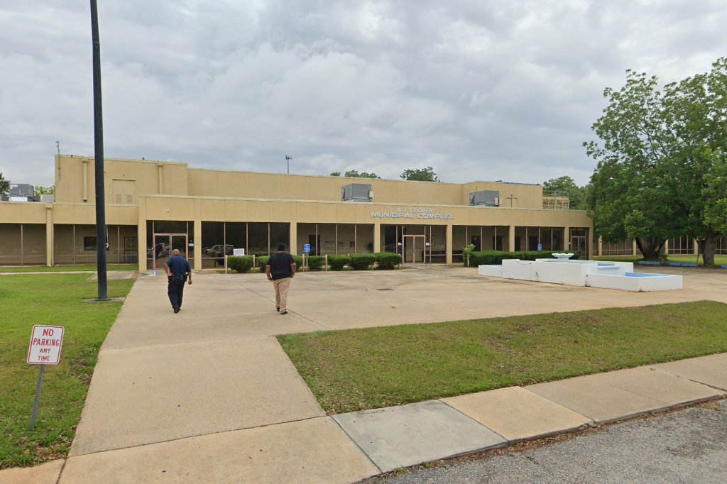 Franklin Primary Health Center - A.J. Cooper Municipal Complex