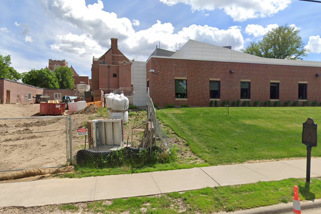 Royal C. Johnson Veterans' Memorial Hospital