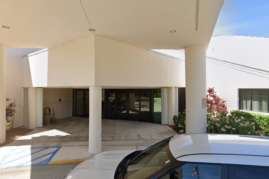 South County Civic Center in Delray Beach Drive-thru Site