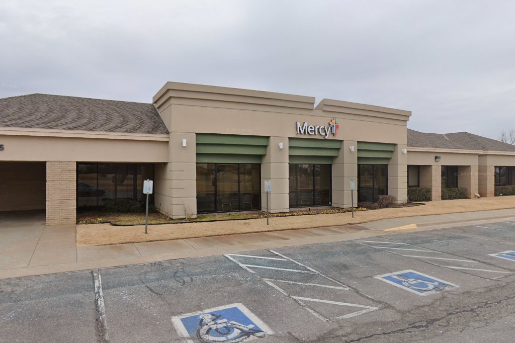 Mercy Convenient Care - Northwest Expressway