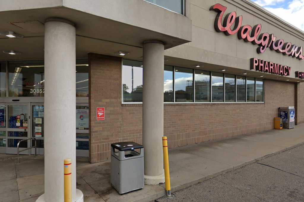 Walgreens Pharmacy